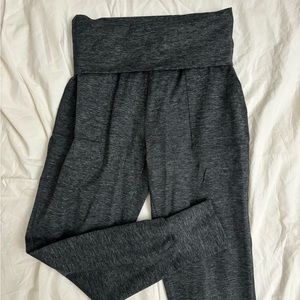 gray aerie yoga sweats/pants